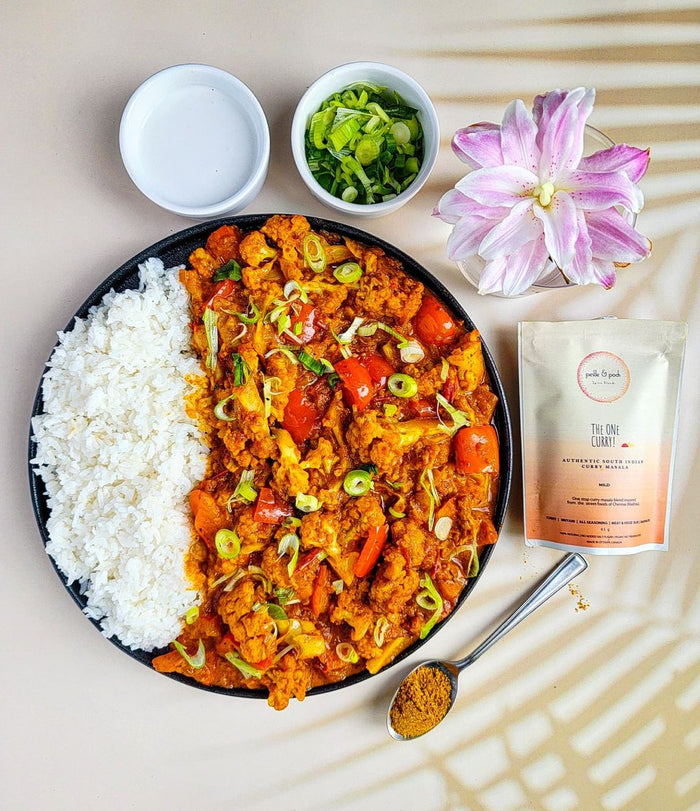 Cauliflower and green pepper curry